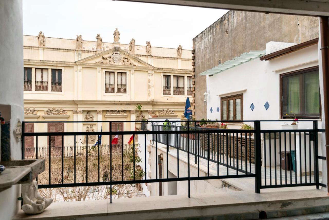Residence Garibaldi Trapani Exterior photo