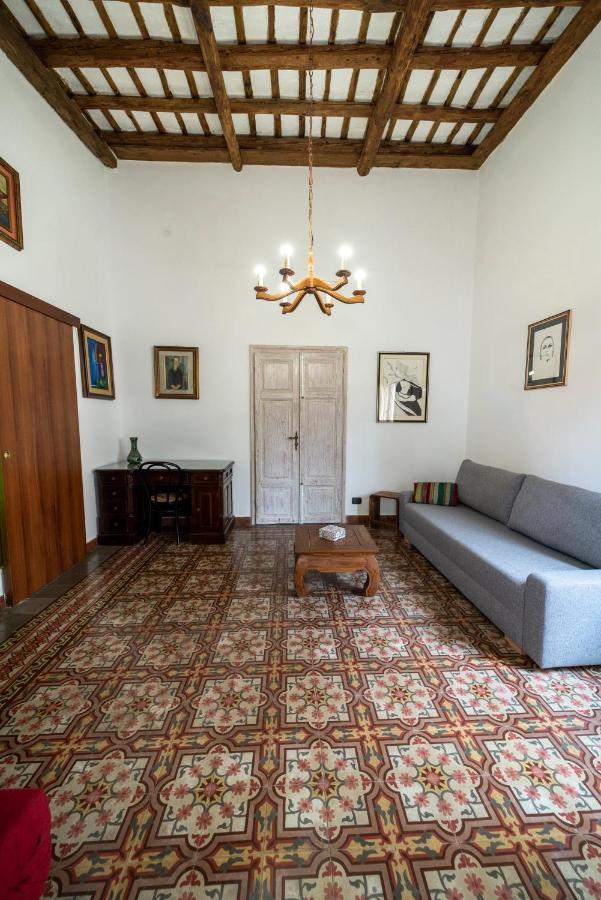 Residence Garibaldi Trapani Exterior photo
